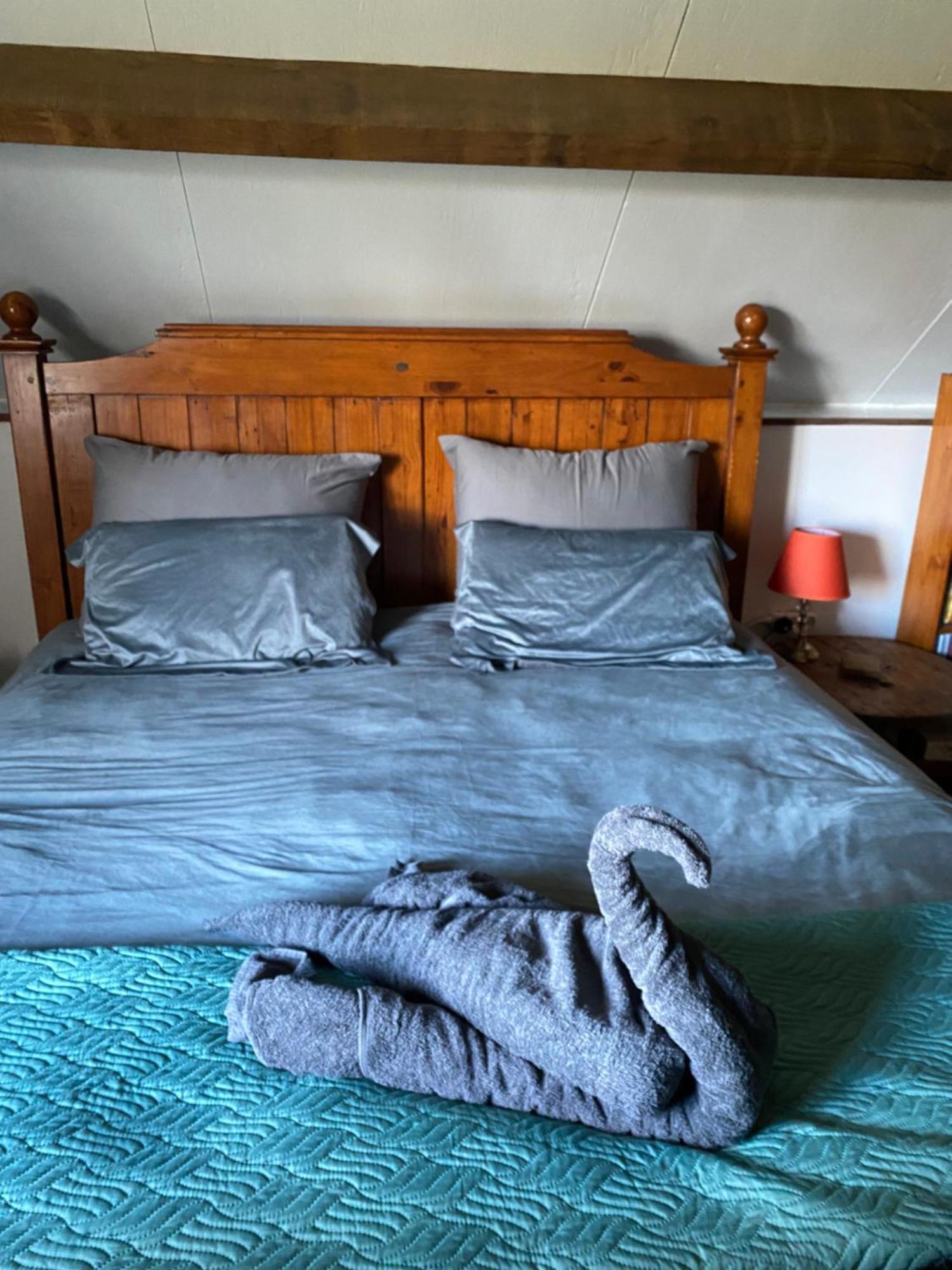 Spacious, Rustic Studio Space For 2 Persons Saint-Cyr-du-Bailleul Eksteriør billede